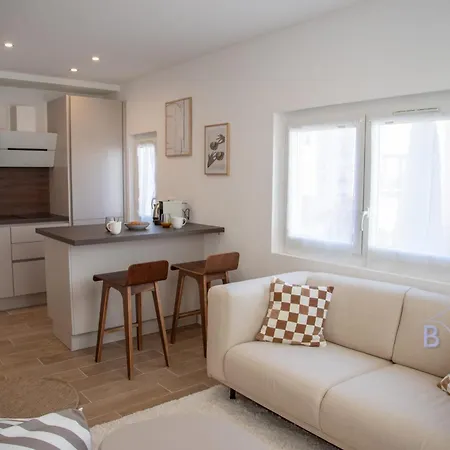 A Haven Of Peace In The Center Apartament