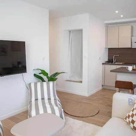 Apartament A Haven Of Peace In The Center Cannes